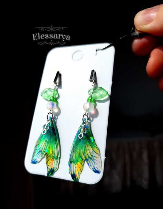 Cercei cu Aripi Curcubeu Verde