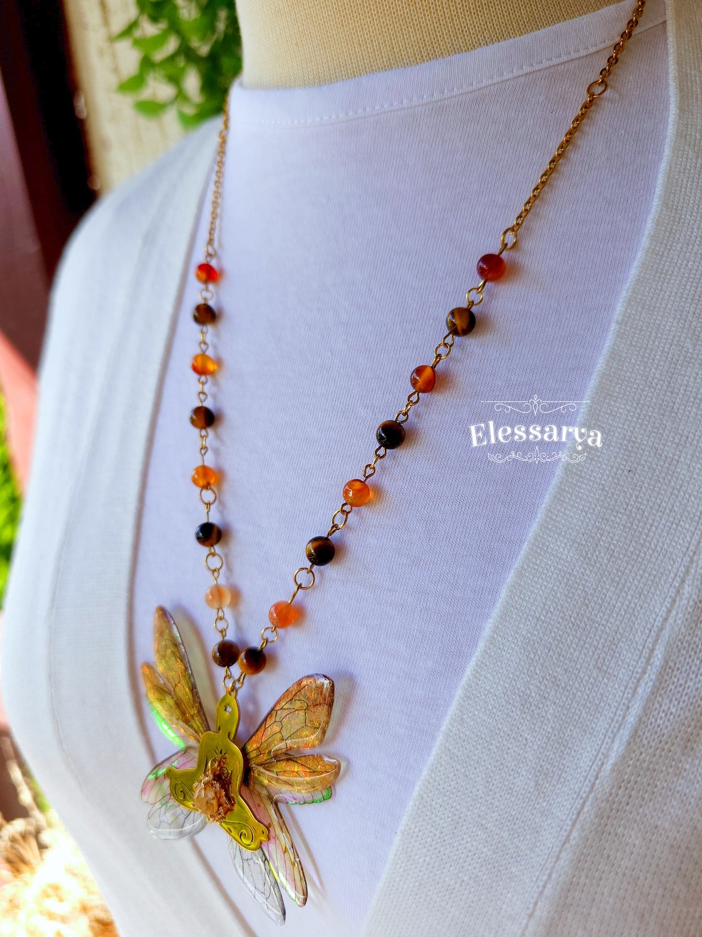 Colier cu Zâna Meditativă, Chakra Sacrală