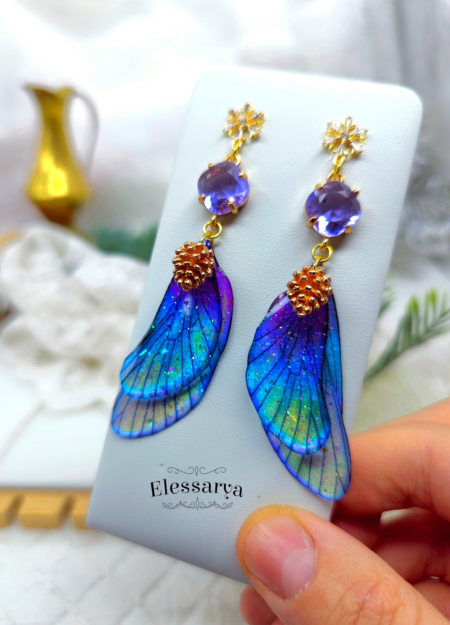 Cercei Conuri Fermecate și Aripi de Gheață