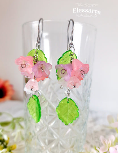 Cercei cu flori roz și frunze