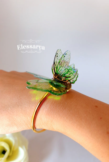 Brățară cu zână verde, stil cuff