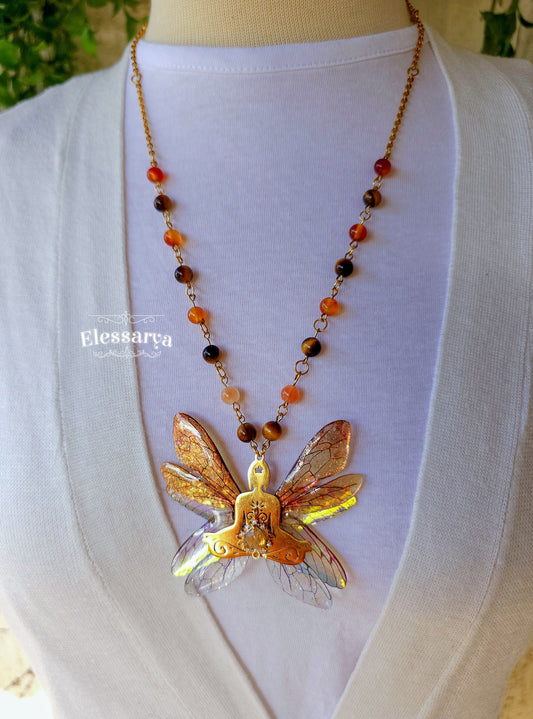 Colier cu Zâna Meditativă, Chakra Sacrală