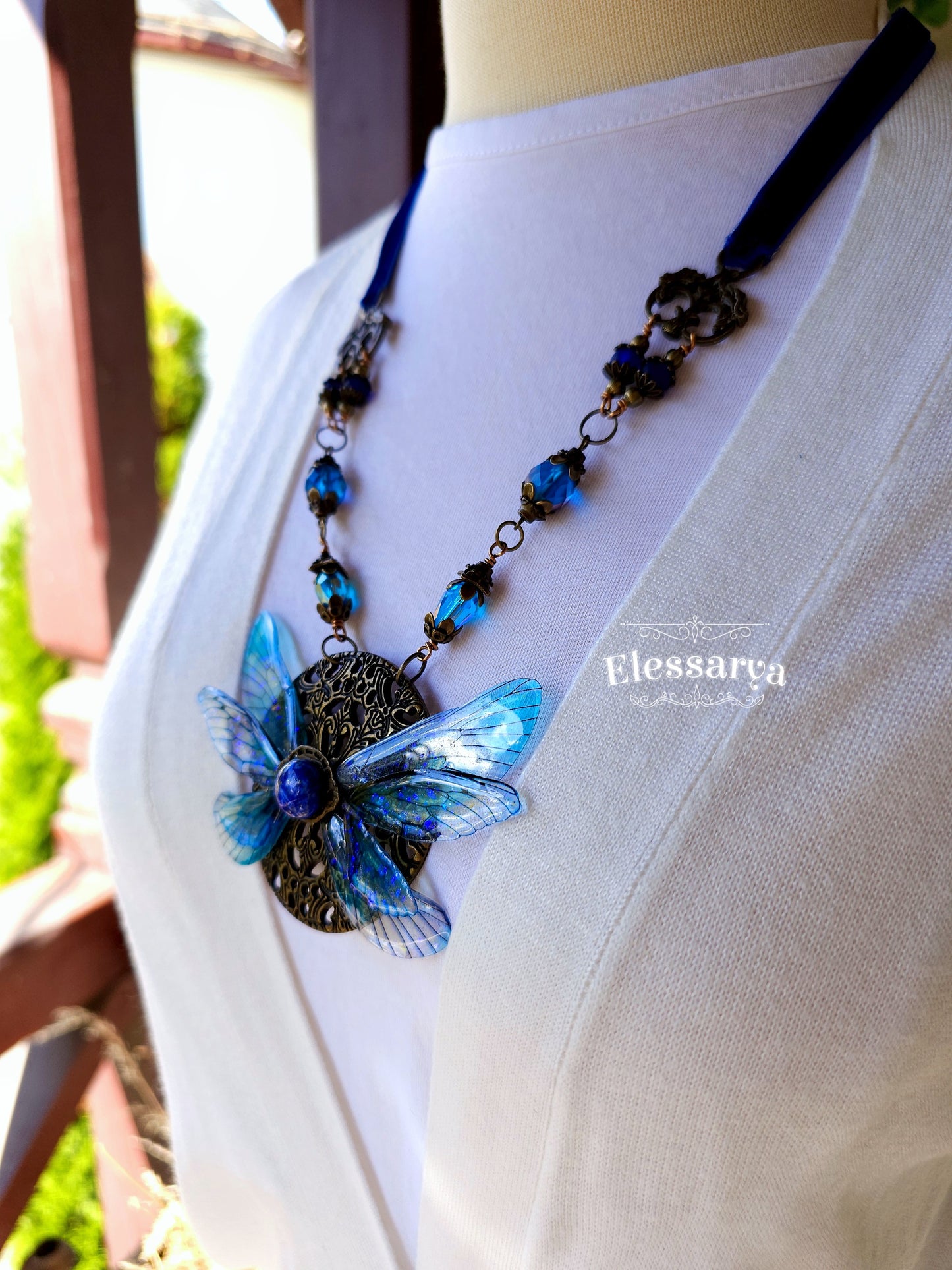 Colier Aripi de Ocean și Praf de Stele