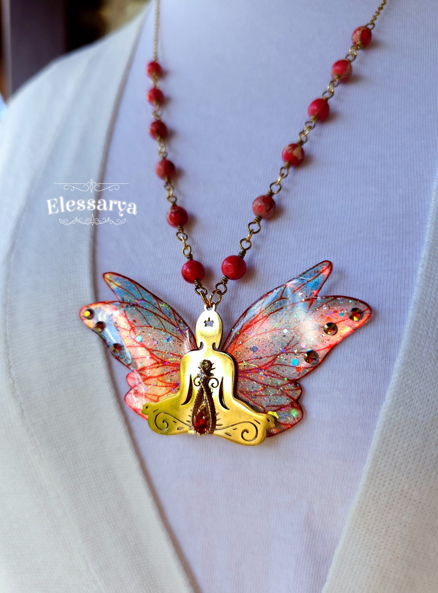 Colier cu Zâna Meditativă, Chakra Rădăcină