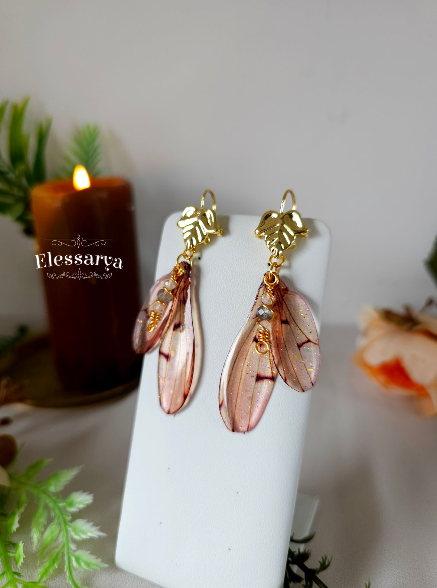 Cercei cu Aripi Freamătul Frunzelor