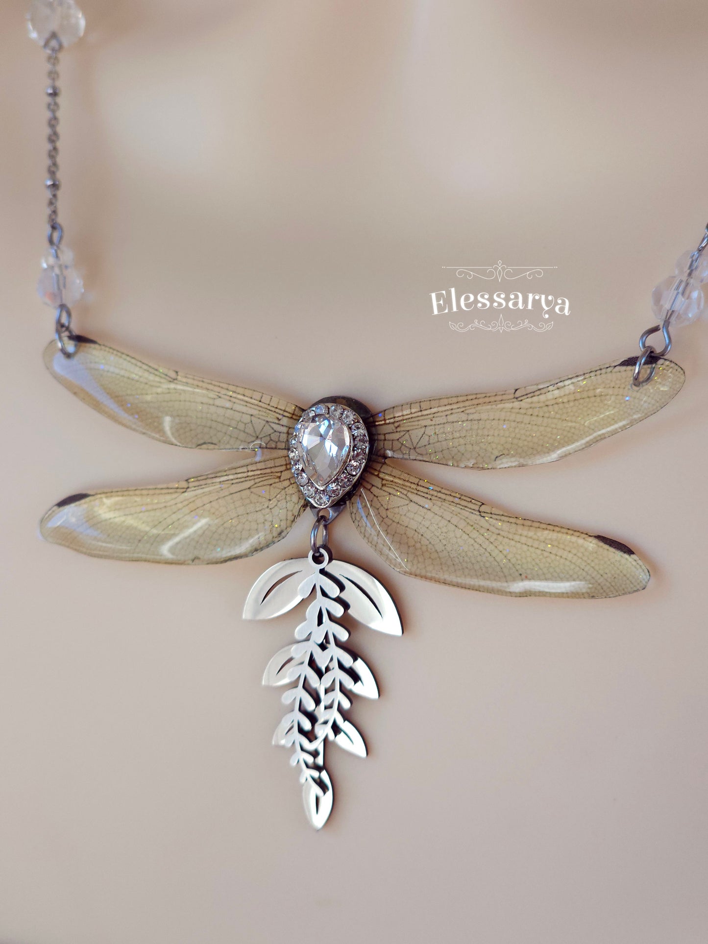 Colier Zâna Dimineții scăldate în Ceață