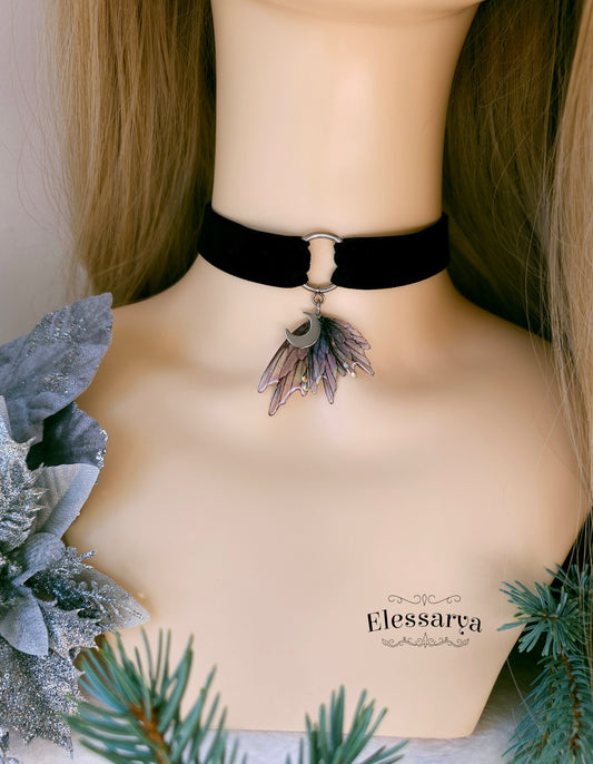 Choker cu Zâna Semilună de Decembrie