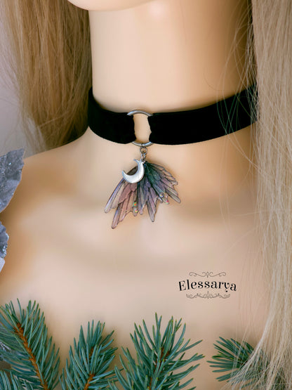 Choker cu Zâna Semilună de Decembrie