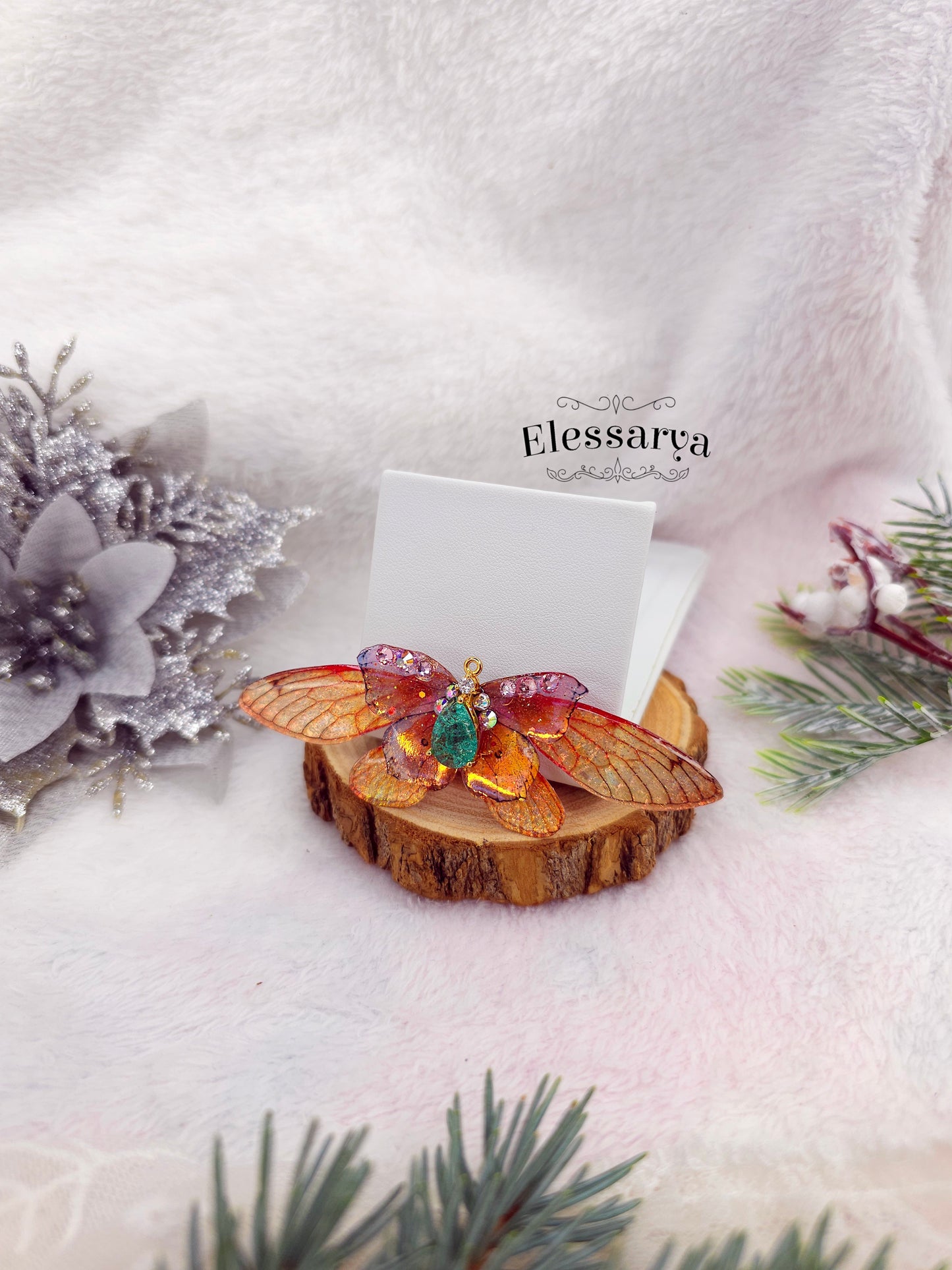 Broșa Aripi de Foc și Gheață