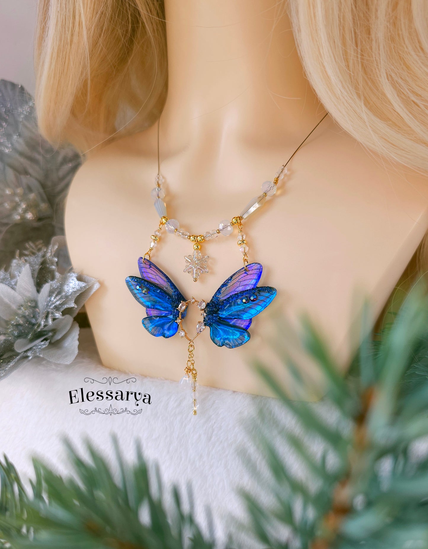 Colier cu Zâna Noaptea de Iarnă