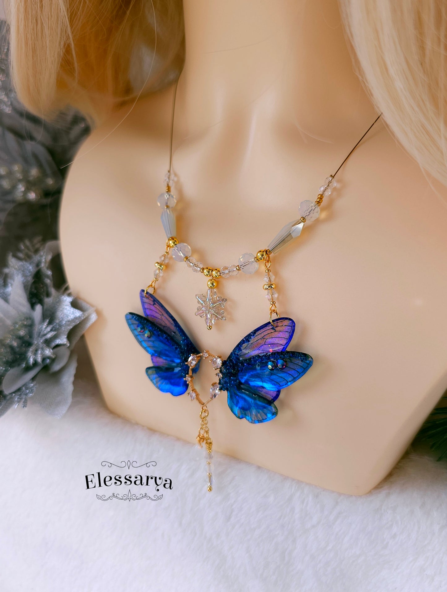 Colier cu Zâna Noaptea de Iarnă