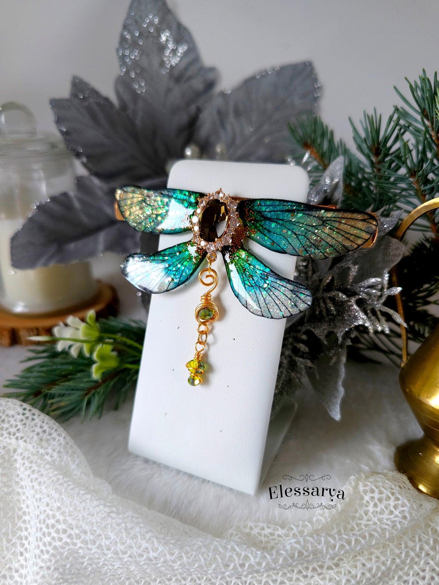 Royal Dragonfly Clip