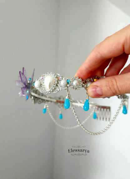 Coroană Regală cu Aripi de Cristal