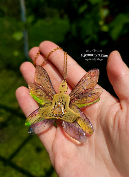Colier "Zâna Iluminată Aurie"